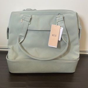 BNWT Beis Mini Weekender Slate